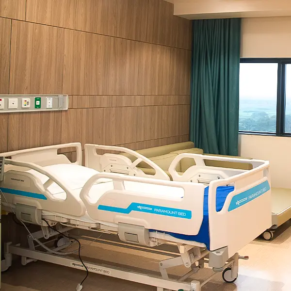 Evercare hospital patient room